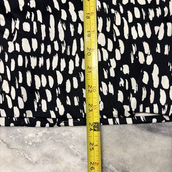 NWT Ann Taylor Fully Lined Zipper Back Straight Pencil Skirt Black White Size 6 - Picture 13 of 13